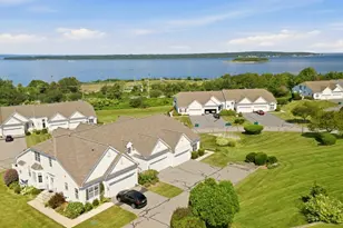 264 Rolling Hill Rd, Portsmouth, RI 02871 - Photo 42