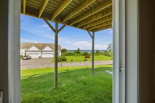 264 Rolling Hill Rd, Portsmouth, RI 02871 - Photo 40