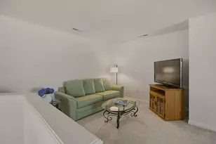 264 Rolling Hill Rd, Portsmouth, RI 02871 - Photo 28