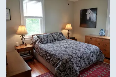 132 Gibbs Avenue #2, Newport, RI 02840 - Photo 4