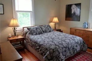 132 Gibbs Ave, Newport, RI 02840 - Photo 4