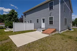 4 Batcheller Ave, Cranston, RI 02920 - Photo 4