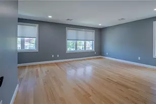 4 Batcheller Ave, Cranston, RI 02920 - Photo 14