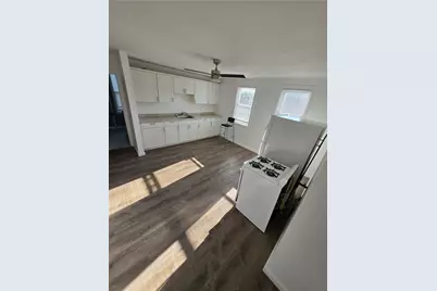 6 Winthrop Street #3, Cranston, RI 02910 - Photo 2