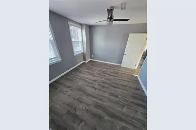 6 Winthrop Street #3, Cranston, RI 02910 - Photo 6