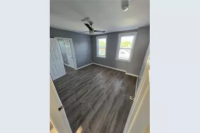 6 Winthrop Street #3, Cranston, RI 02910 - Photo 4