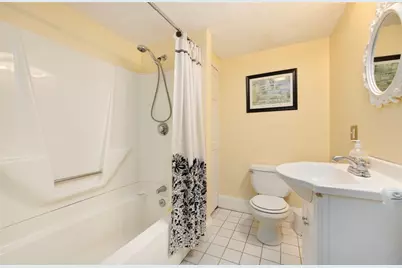 576 Fairmount Street, Woonsocket, RI 02895 - Photo 16