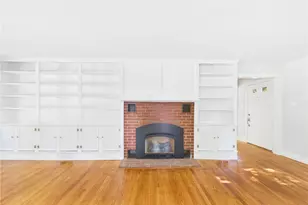 229 Hunt Ave, South Kingstown, RI 02879 - Photo 10