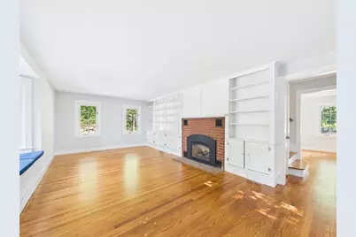 229 Hunt Avenue, South Kingstown, RI 02879 - Photo 8