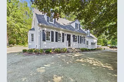 229 Hunt Avenue, South Kingstown, RI 02879 - Photo 4