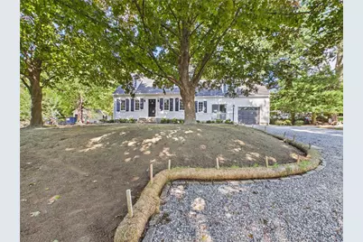 229 Hunt Avenue, South Kingstown, RI 02879 - Photo 2