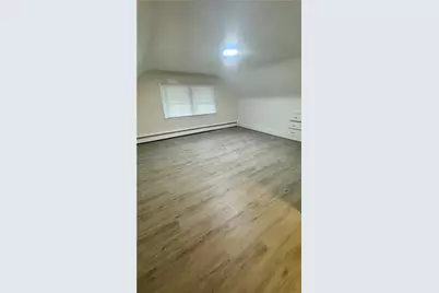 39 Hillview Avenue, Providence, RI 02908 - Photo 10
