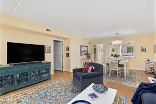 650 E Greenwich Ave, West Warwick, RI 02893 - Photo 2