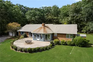 1825 Middle Rd, East Greenwich, RI 02818 - Photo 44