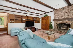 1825 Middle Rd, East Greenwich, RI 02818 - Photo 8