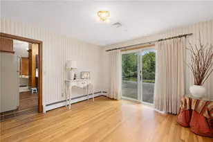 1825 Middle Rd, East Greenwich, RI 02818 - Photo 16