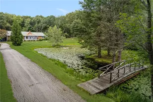 1825 Middle Rd, East Greenwich, RI 02818 - Photo 2