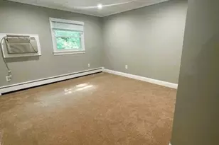 1371 Mendon Rd, Woonsocket, RI 02895 - Photo 10