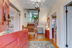1 Bliss Rd, Newport, RI 02840 - Photo 6