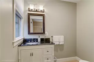 1 Bliss Rd, Newport, RI 02840 - Photo 18