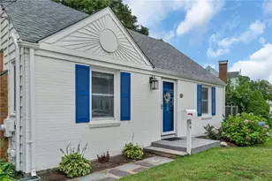 64 King Phillip Dr, North Kingstown, RI 02852 - Photo 4