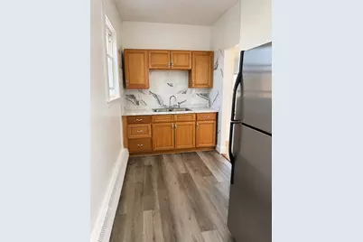 17 Cromwell Street, Providence, RI 02907 - Photo 10