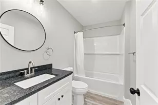 20 Grace Ave, Warwick, RI 02889 - Photo 8