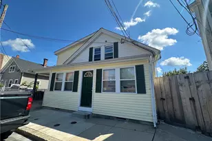 177 Boyden St, Woonsocket, RI 02895 - Photo 2