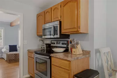 45 Holland Street, Newport, RI 02840 - Photo 14
