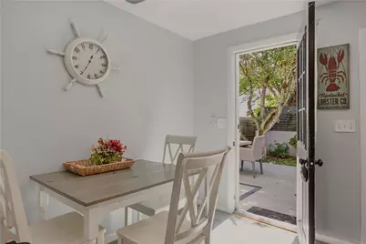 45 Holland Street, Newport, RI 02840 - Photo 12