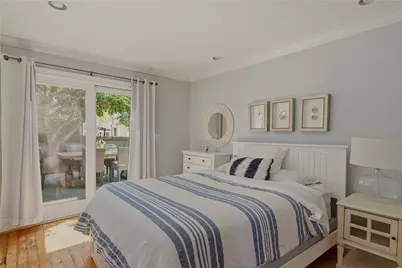45 Holland Street, Newport, RI 02840 - Photo 8
