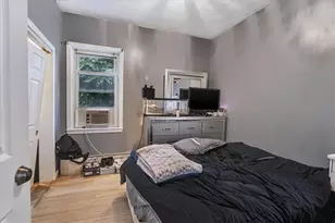 216 Maplewood Ave, Cranston, RI 02920 - Photo 10