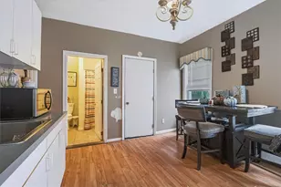 216 Maplewood Ave, Cranston, RI 02920 - Photo 8