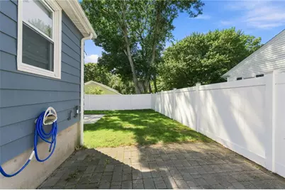 51 Westminster Street, Westerly, RI 02891 - Photo 4