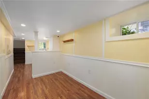 272 Boulevard, Middletown, RI 02842 - Photo 30