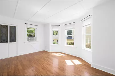 272 Boulevard, Middletown, RI 02842 - Photo 8