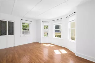 272 Boulevard, Middletown, RI 02842 - Photo 8