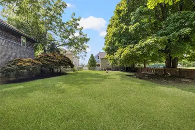 272 Boulevard, Middletown, RI 02842 - Photo 44