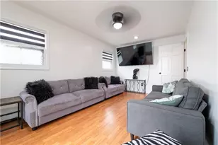 216 Wendell St, Providence, RI 02909 - Photo 10