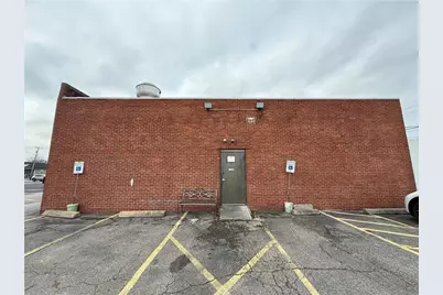 223 Newport Avenue, Pawtucket, RI 02861 - Photo 4