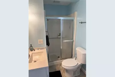 17 Crescent Road, Middletown, RI 02842 - Photo 10