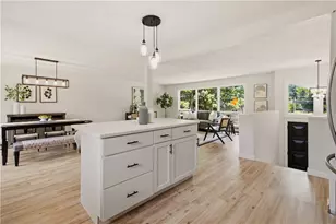 5 Baldwin Dr, Johnston, RI 02919 - Photo 8