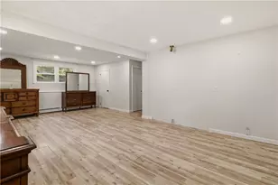 5 Baldwin Dr, Johnston, RI 02919 - Photo 26
