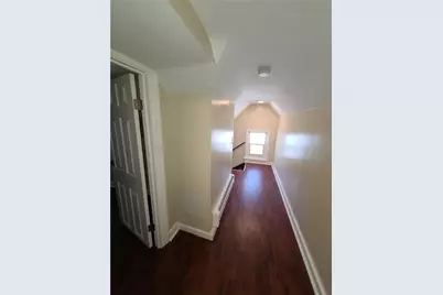 276 Vermont Avenue, Providence, RI 02905 - Photo 10