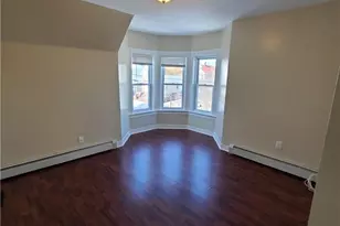 276 Vermont Ave, Providence, RI 02905 - Photo 2