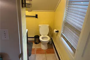 282 State St, Bristol, RI 02809 - Photo 14