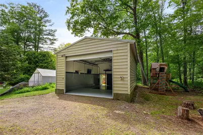 210 Keach Pond Drive, Glocester, RI 02814 - Photo 4