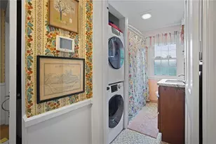 37 Nelson Rd, Cranston, RI 02921 - Photo 32