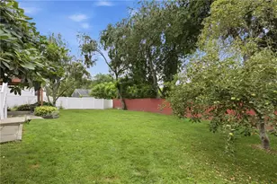 30 Lock Ln, Portsmouth, RI 02871 - Photo 30