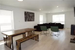 1232 Narragansett Blvd, Cranston, RI 02905 - Photo 10